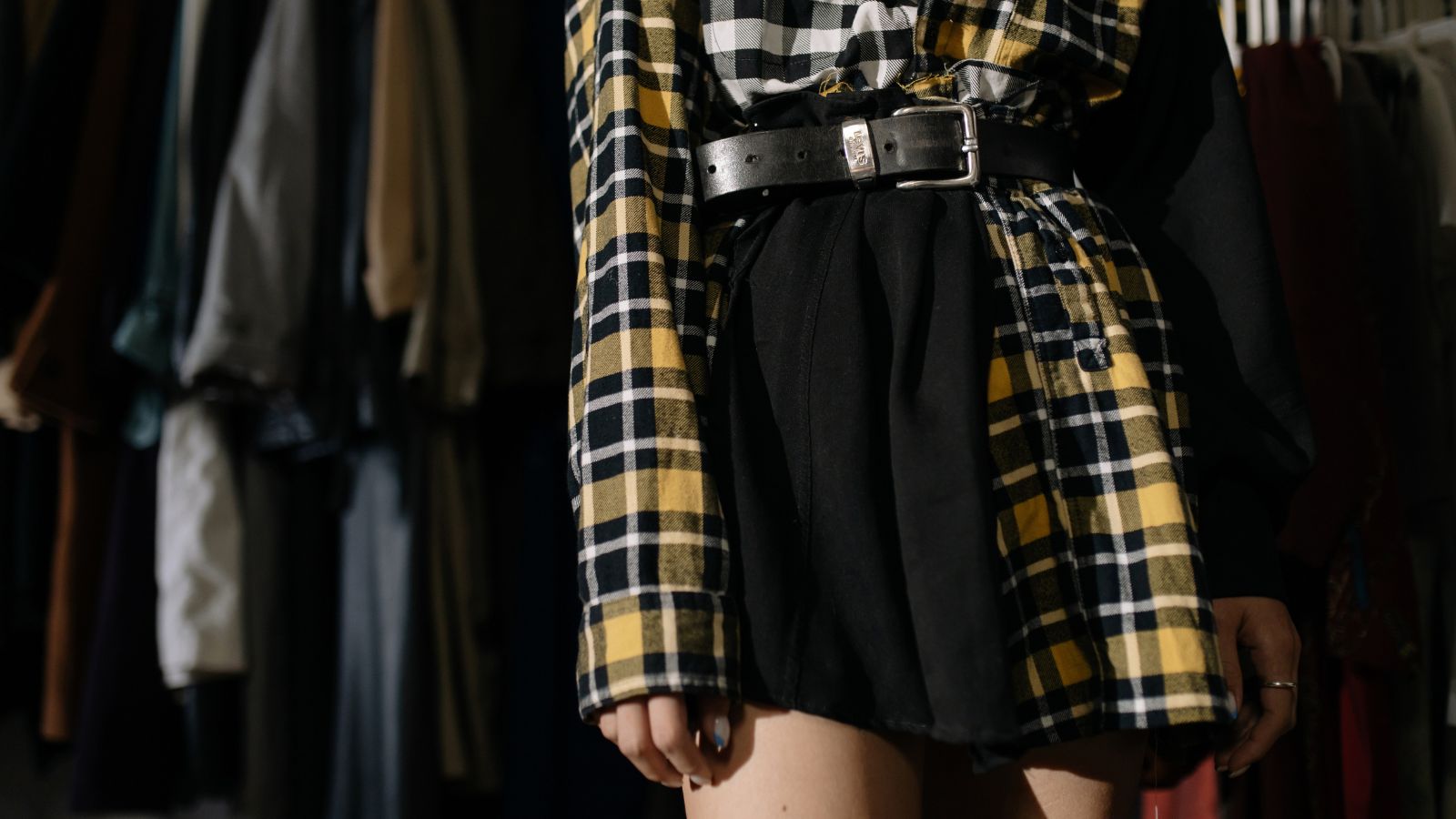 veste-avec-robe-vintage Bild