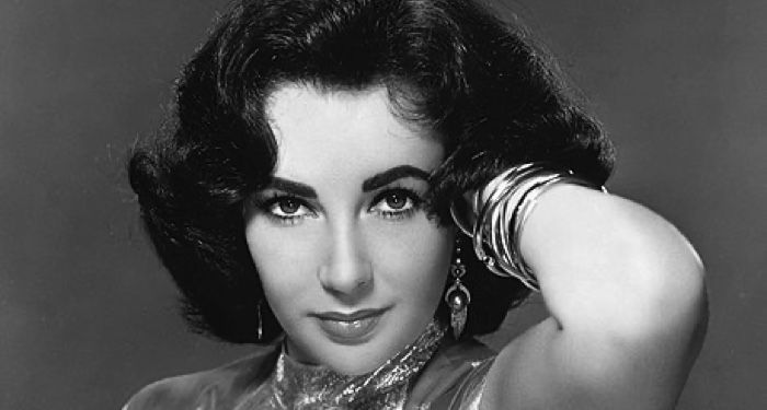 elizabeth-taylor-muse-eternelle-de-la-mode-vintage Bild