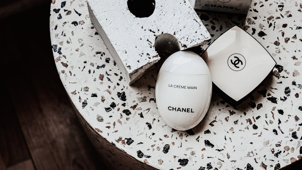 Coco Chanel und Vintage-Mode: alles, was Sie wissen müssen