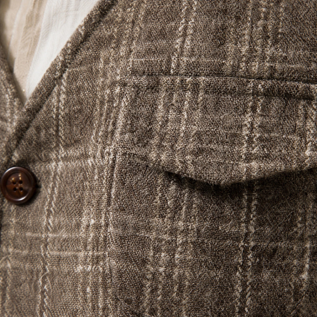 Gilet à carreaux tendance vintage pour homme - close-up détail matière