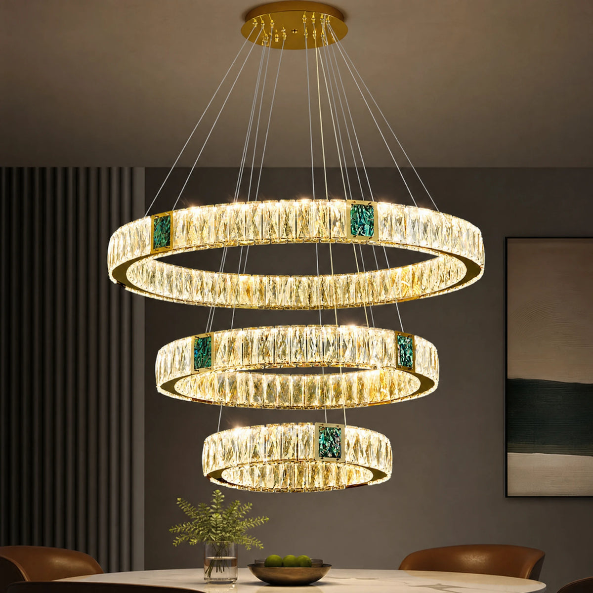 Lustre cristal vintage à trois anneaux LED dorés - OBJETS VARIES