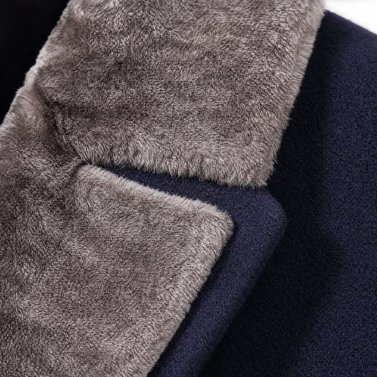 Manteau Fourrure Homme Vintage - close-up détail matière