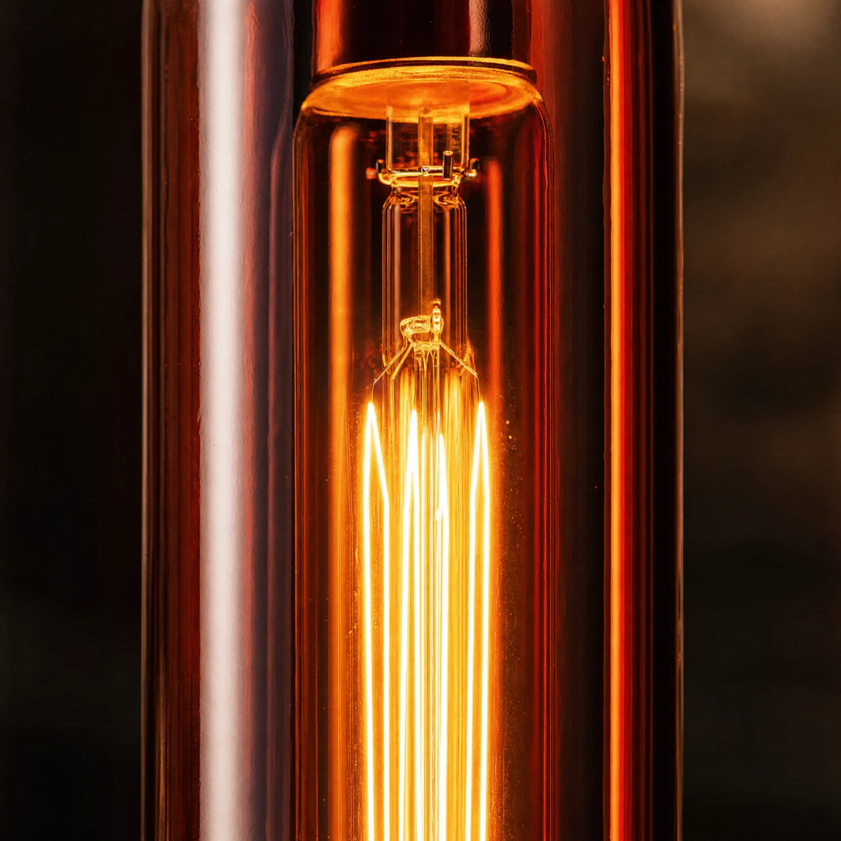 Suspension Bouteille Verre Coloré Vintage Teintée - close-up détail matière