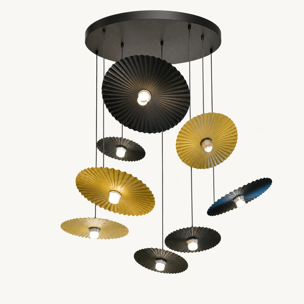 Suspension Plissée Design en Forme d'Éventail - image principale