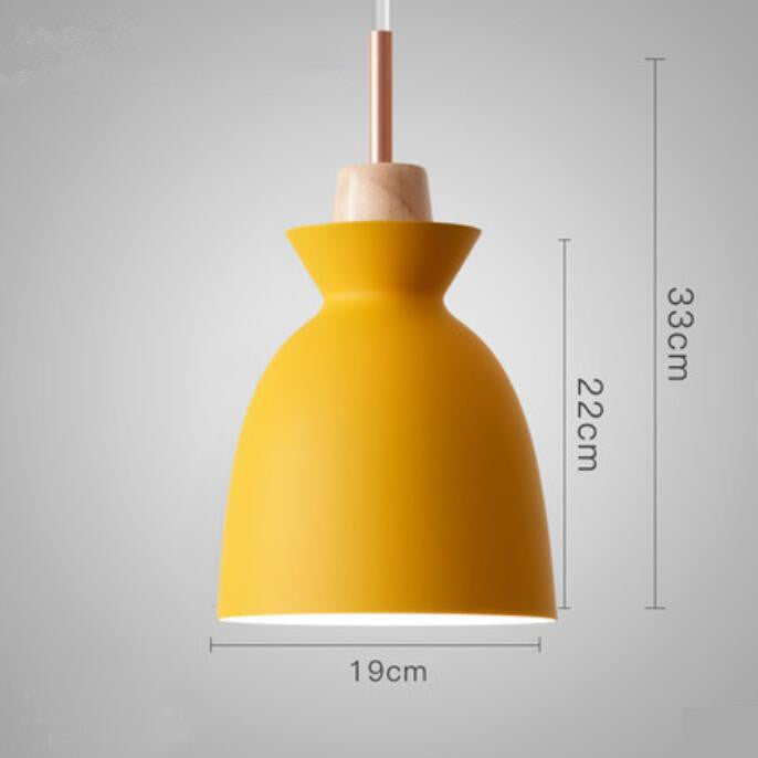 lustre-a-une-tete-en-fer-vintage