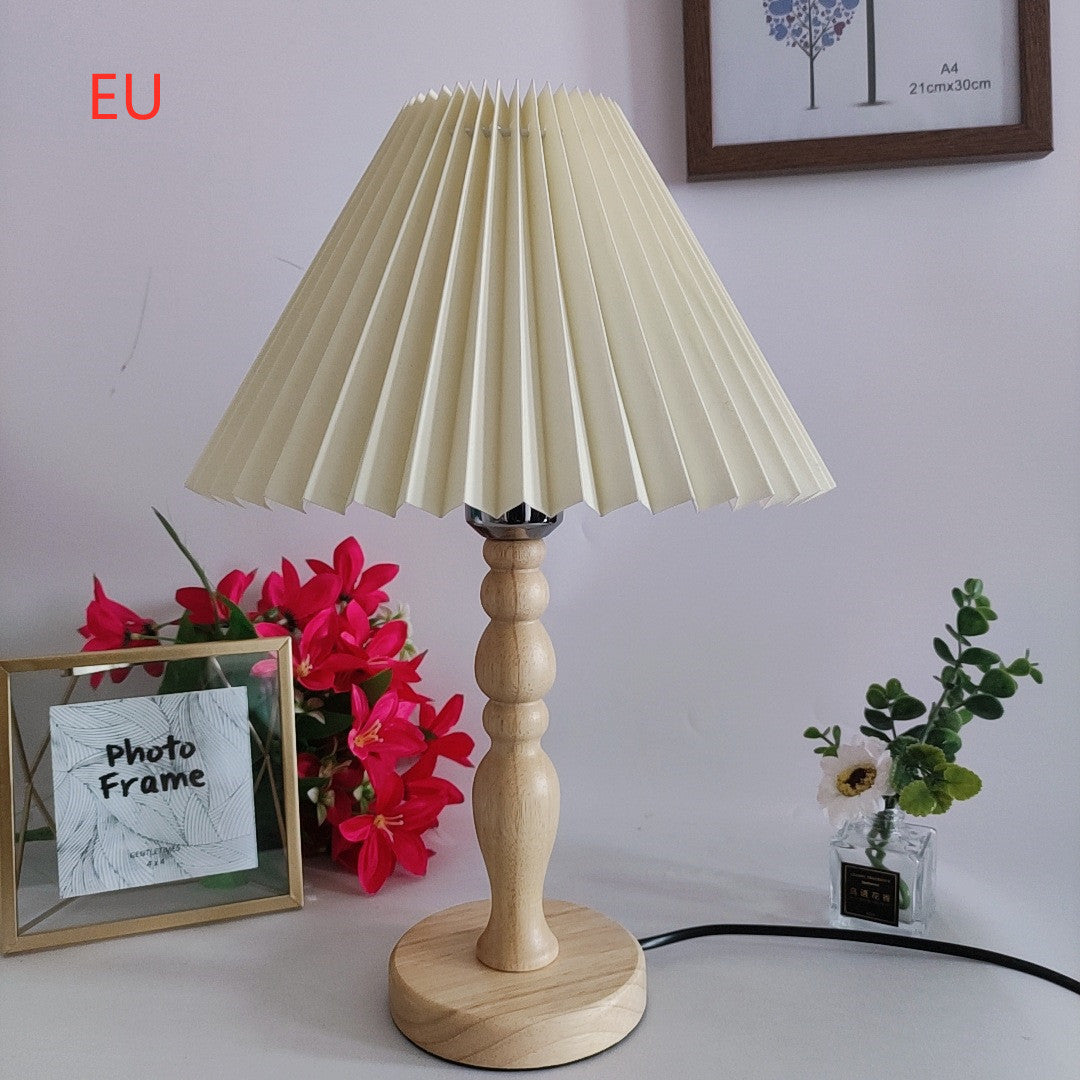 lampe-abat-jour-plisse-en-pvc-vintage