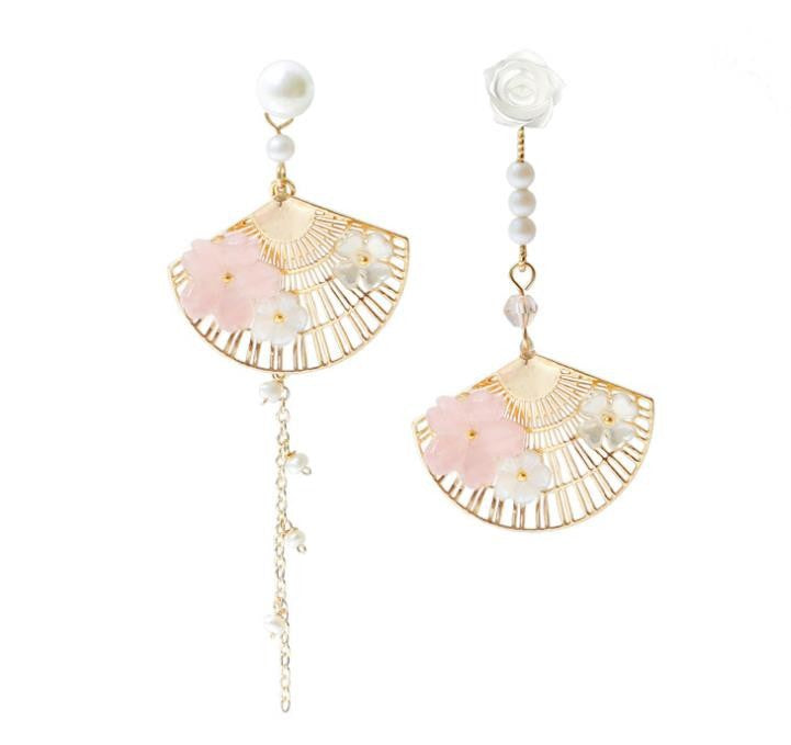 boucles-doreilles-asymetriques-eventail-chinois-vintage