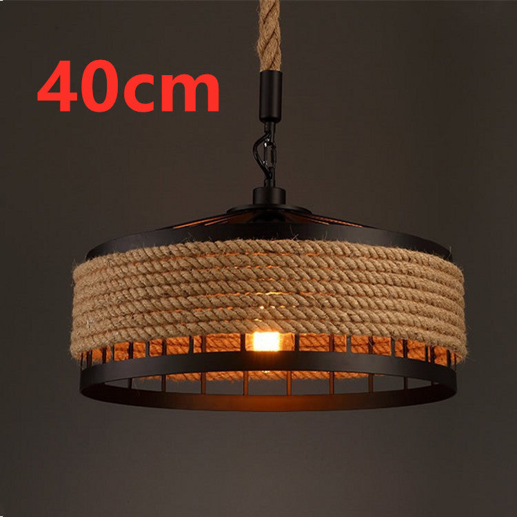 lustre-personnalite-magasin-de-vetements-vintage