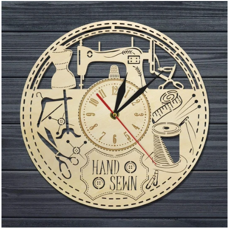 horloge-vintage-en-bois-creative-machine-a-coudre