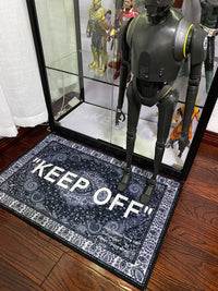 tapis-de-lettres-keep-off-vintage