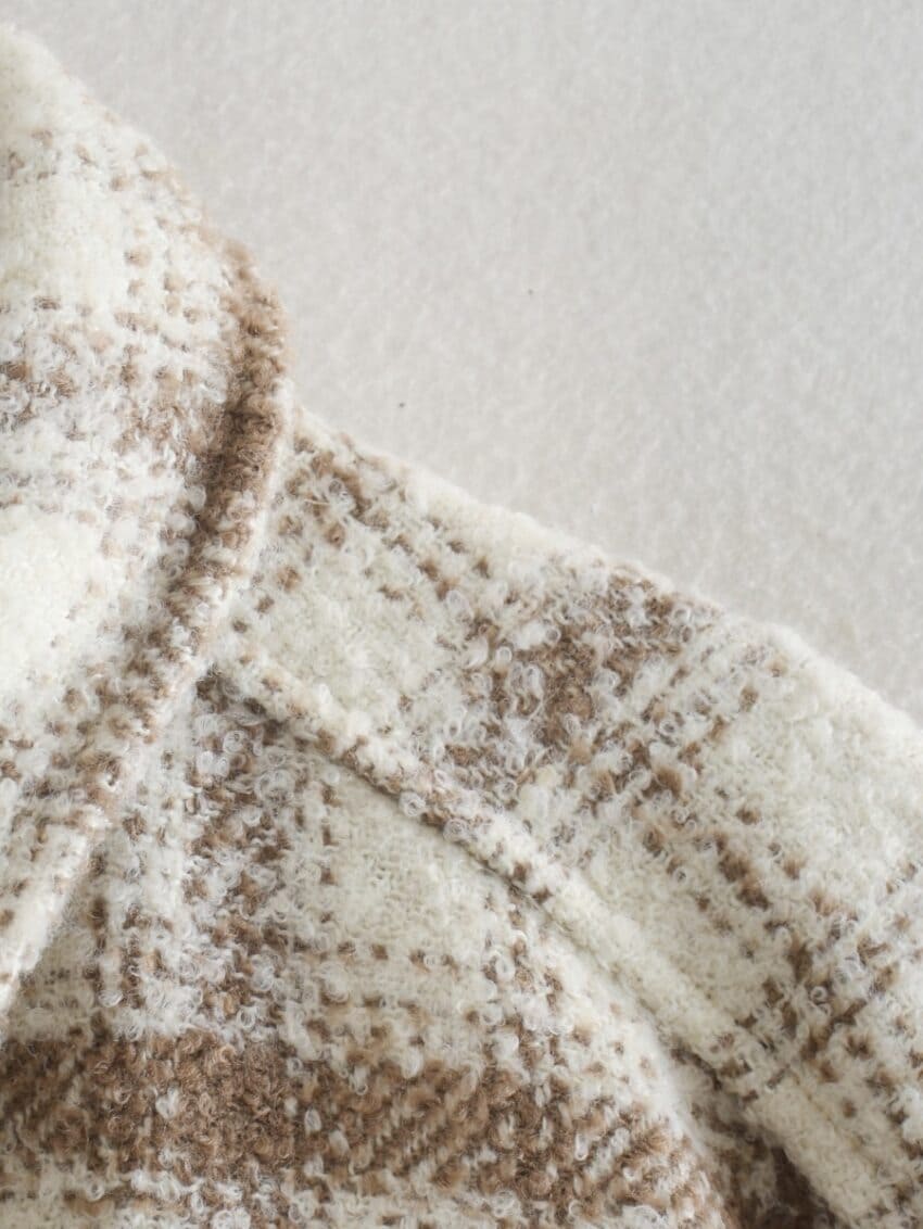 manteau-a-carreaux-style-retro-vintage