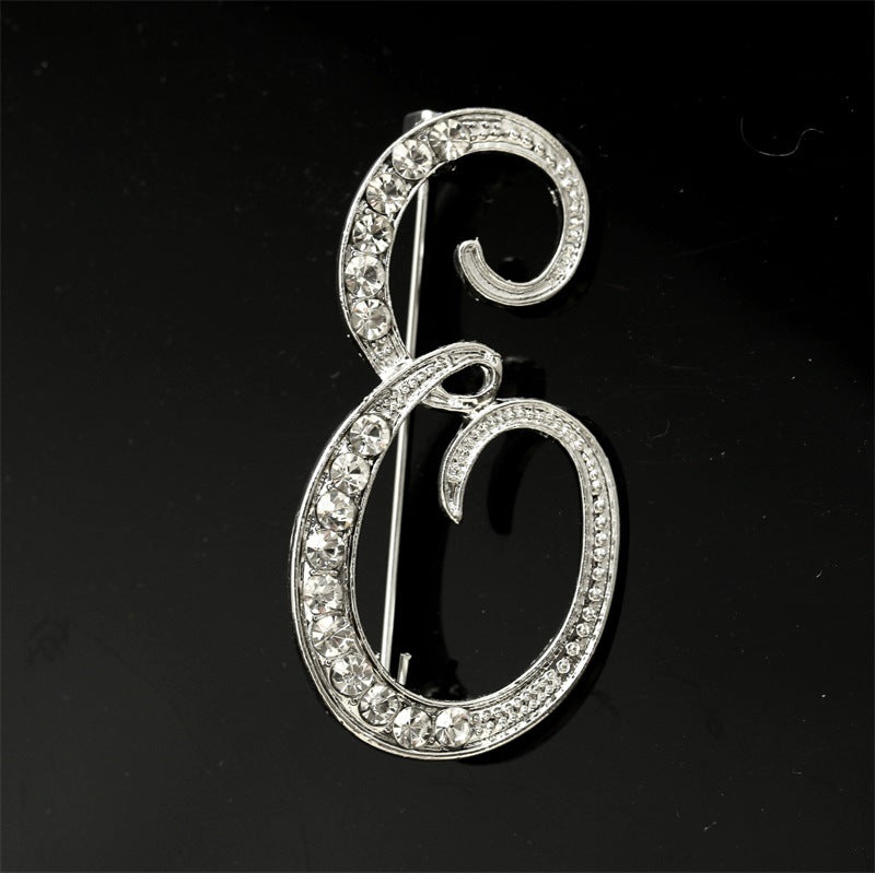 broches-alphabet-anglais-vintage-avec-diamants