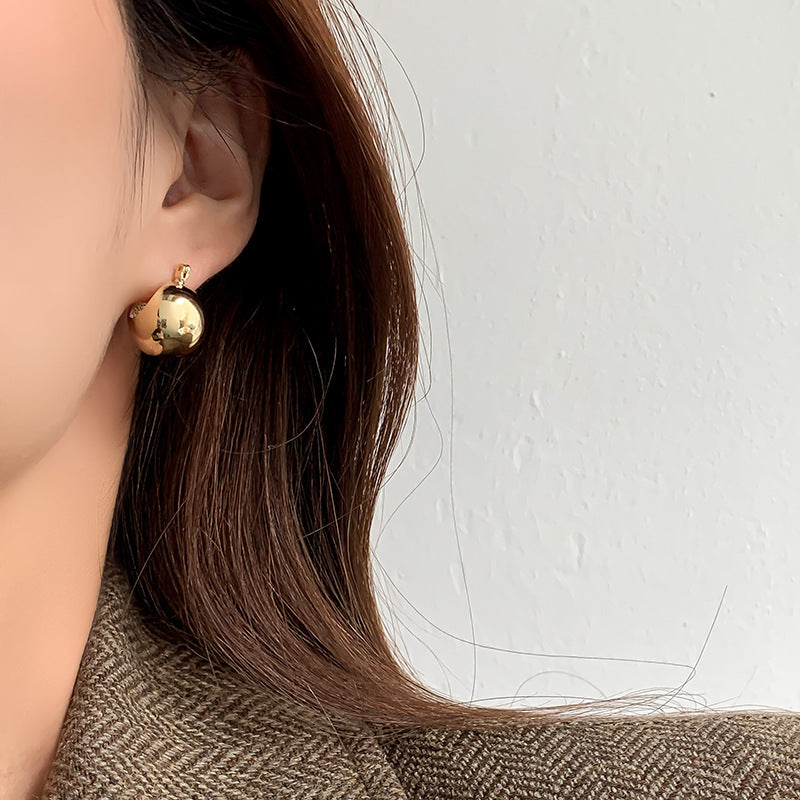 boucles-doreilles-en-metal-polyvalentes