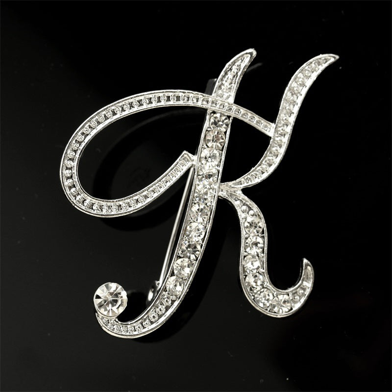 broches-alphabet-anglais-vintage-avec-diamants