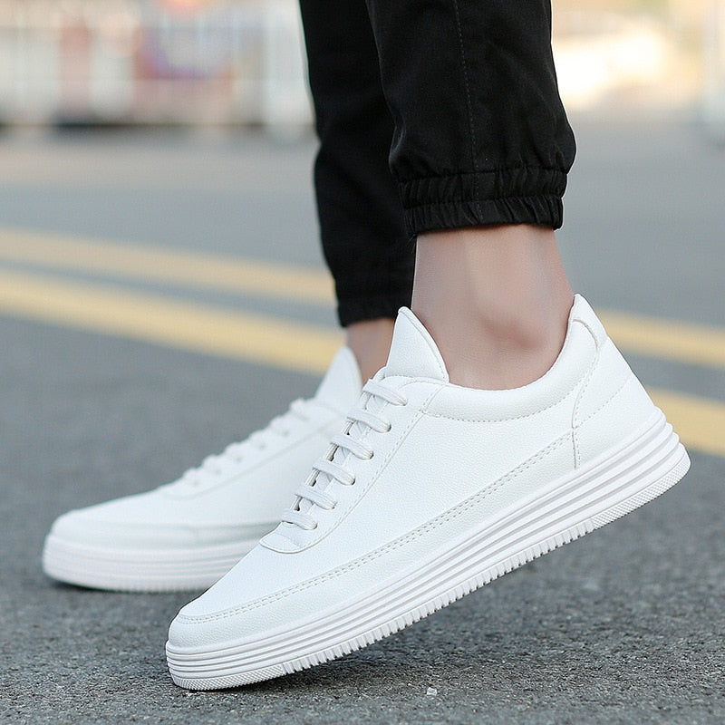 Vintage kurzer Sneaker