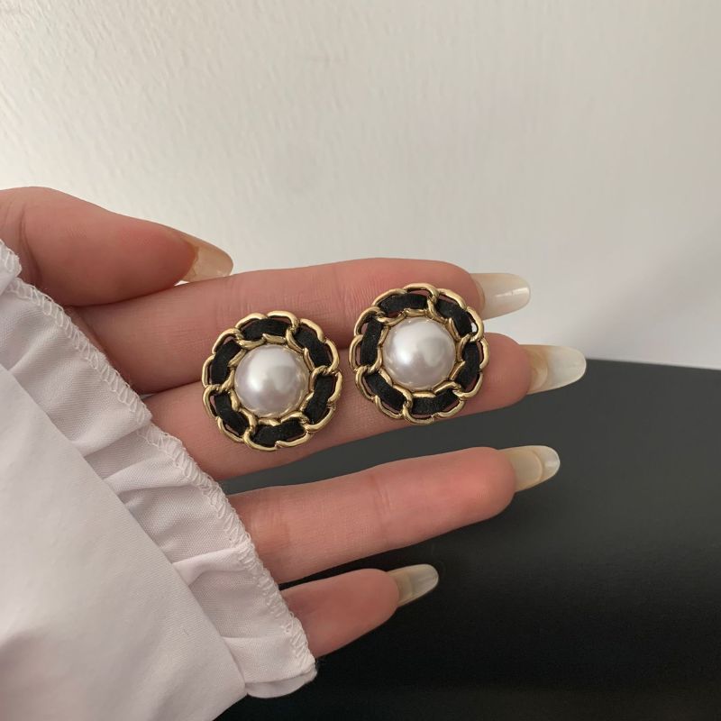 boucles-d-oreilles-a-clips-vintage-annees-80