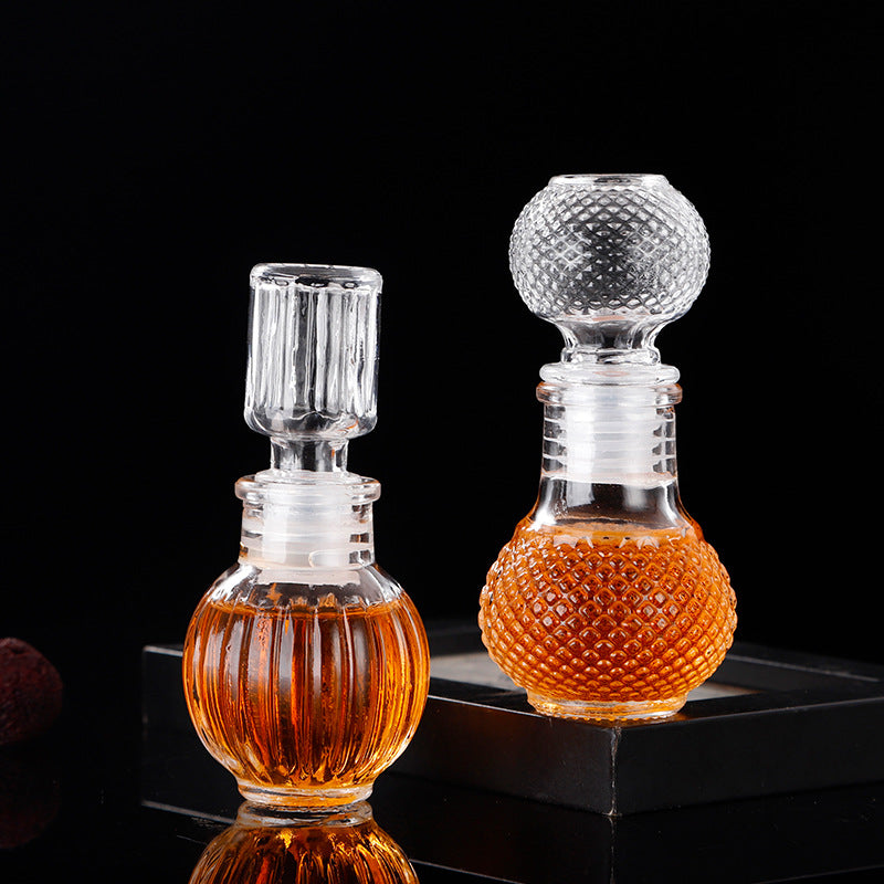 mini-bouteille-de-vin-en-verre-vintage