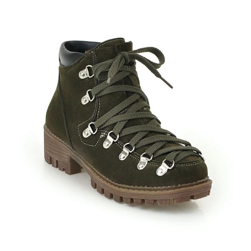    chaussure-vintage-montagne