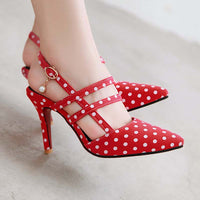 chaussures-annee-80-escarpins-pin-up-rouges