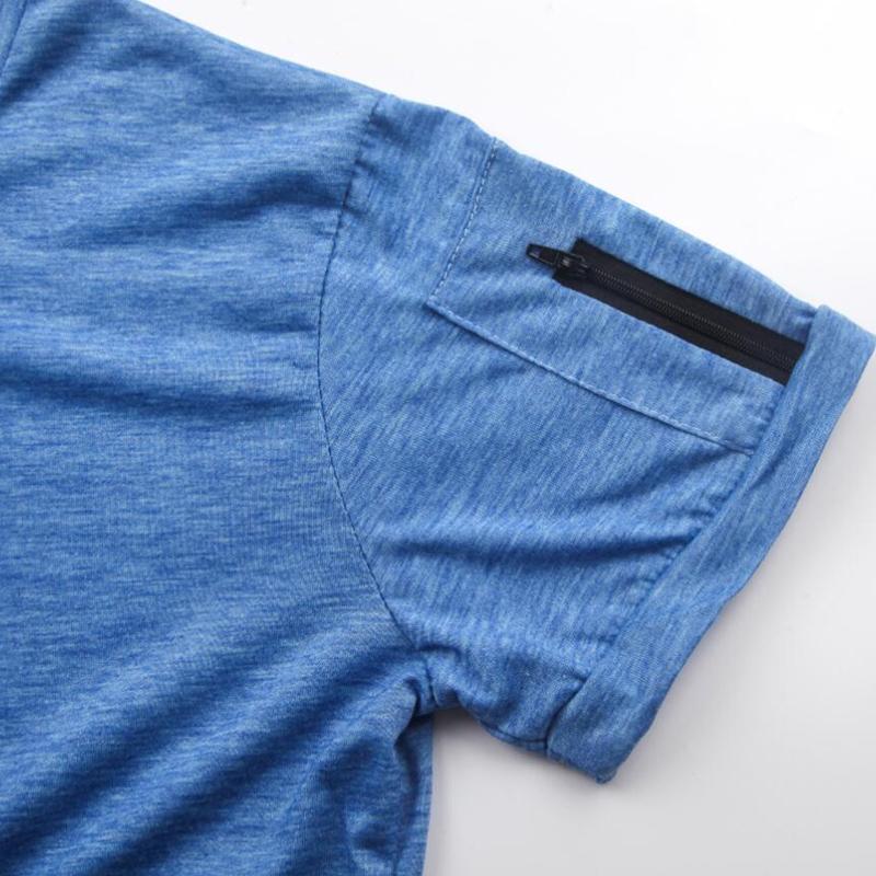 Vintage-T-Shirt aus Baumwolle mit V-Ausschnitt