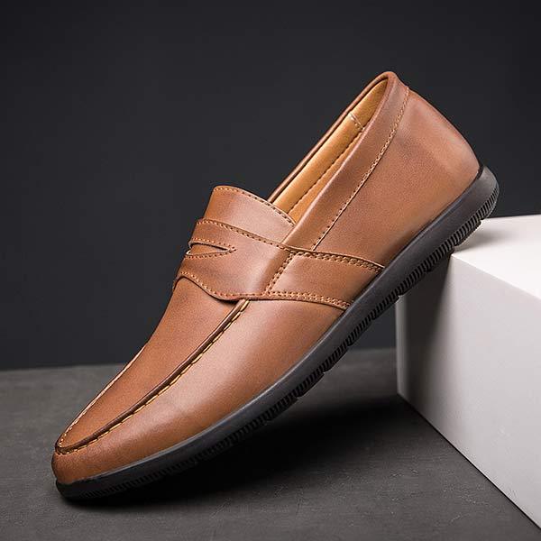 Trendige handgefertigte Leder-Loafer im Vintage-Stil