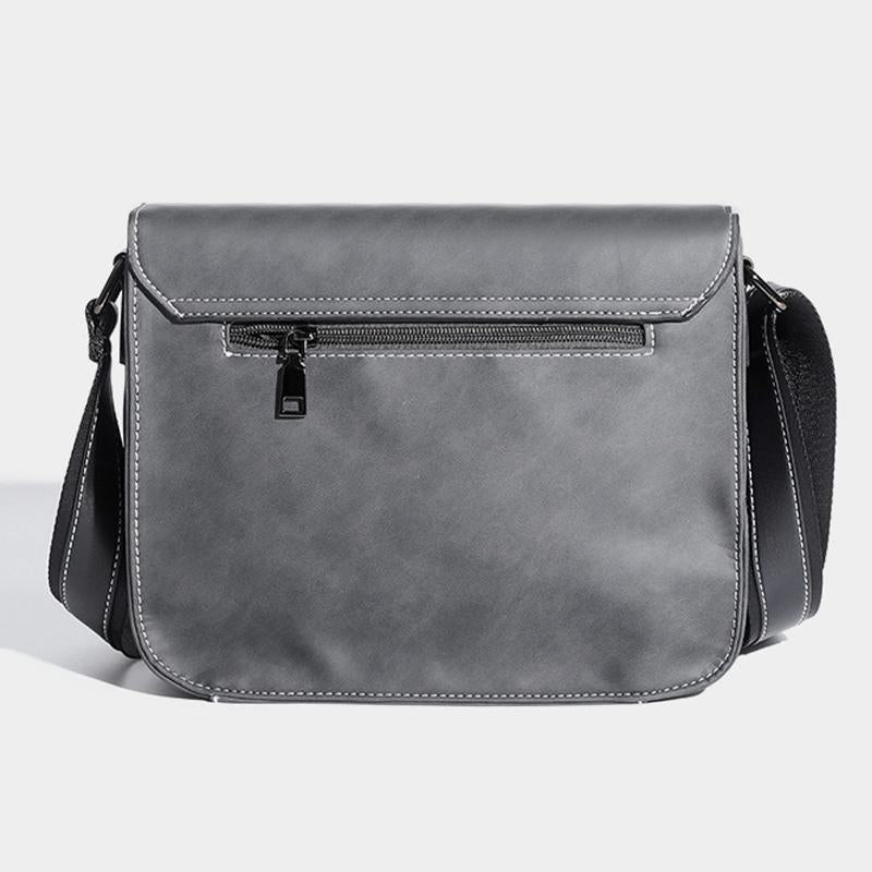 sac-messager-decontracte-multi-poches-cuir-mat
