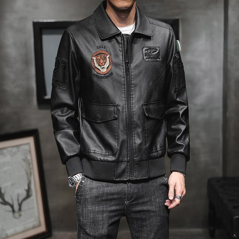 Biker-Lederjacke mit Vintage-Grafik