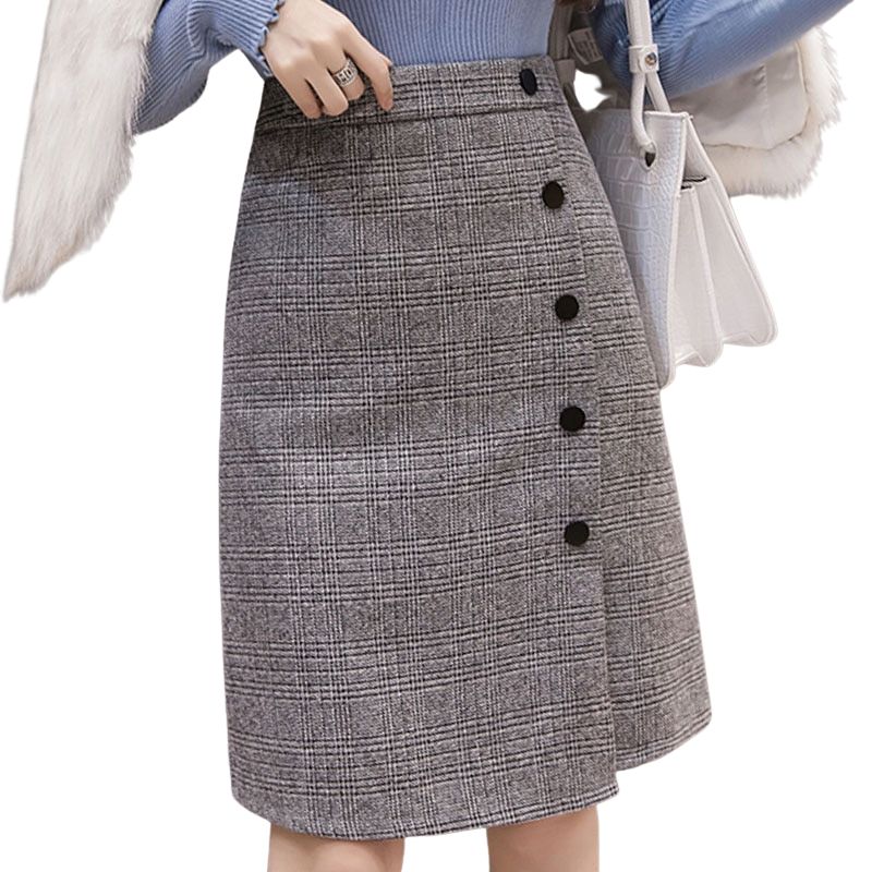 jupe-courrege-boutonnee-annee-80-annees-60