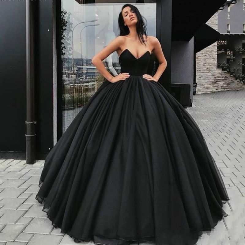 robe-mariee-vintage-noire