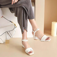 sandales-a-talons-annee-80-blanches